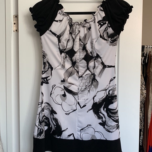 Tunic Top - Picture 4 of 4